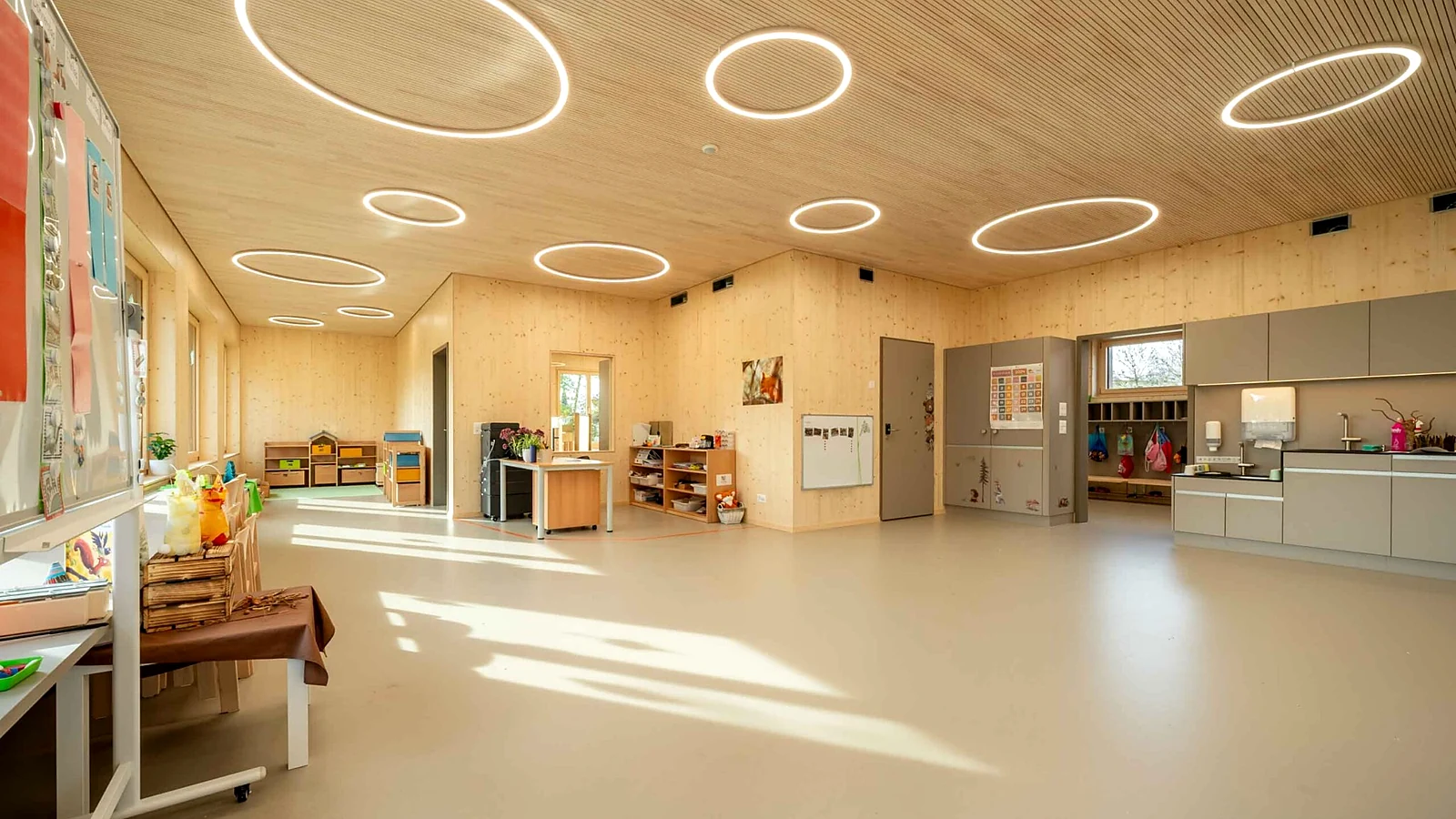 Bodensanierung für Schulen und Kindergärten